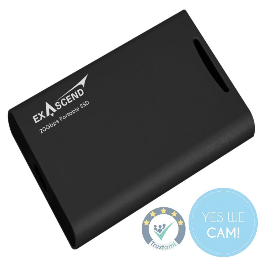 Exascend Element 2TB PSSD Portable SSD in Schwarz in schräger Frontansicht