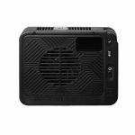 Rückseite der amaran Ray 120c mit Lüftungsgitter, Display und Bedientasten, freigestellt