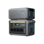 Anker SOLIX C1000X Power Station mit aufgesetzter BP1000 Erweiterungsbatterie in neutraler Studioansicht mit Display und vier AC-Ausgängen