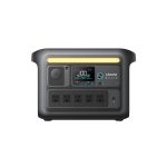 Anker SOLIX C800X Powerstation mit Display, AC-Steckdosen, USB-Anschlüssen und LED-Leuchte auf der Frontseite