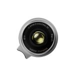 Frontansicht des THYPOCH Ksana 35mm f/2 ASPH. Silver Chrome mit Epoch Coating 84