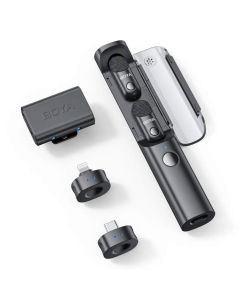BOYA MAGIC 02 mit zwei Sendern im geöffneten Ladeetui sowie USB C.