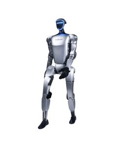 Humanoider Roboter Unitree G1 in aufrechter Position – kompakte Bauweise, stabile Balance und humanoide Proportionen.